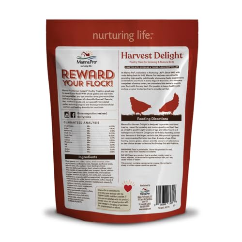 Manna Pro Harvest Delight Poultry Treat, Whole Grain & Seed Mix with Fruits & Vegetables, 14% Protein Snack for Chickens, Ducks & Mixed Flocks, 2.25 lb
