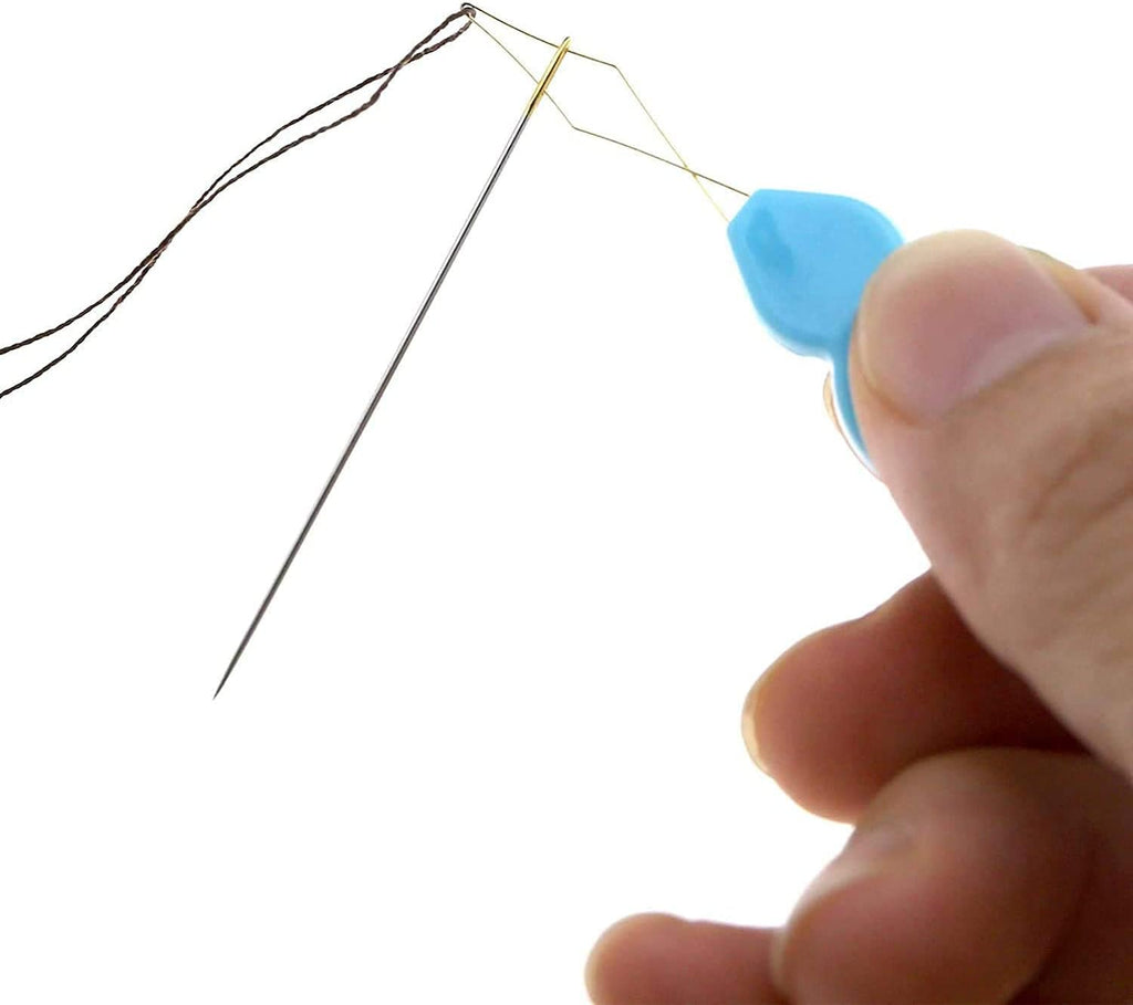 30 Pieces Gourd Shaped Plastic Needle Threaders, Plastic Wire Loop DIY Needle Threader Hand Machine Sewing Tool for Sewing Crafting with Clear Box, 4 Colors Random