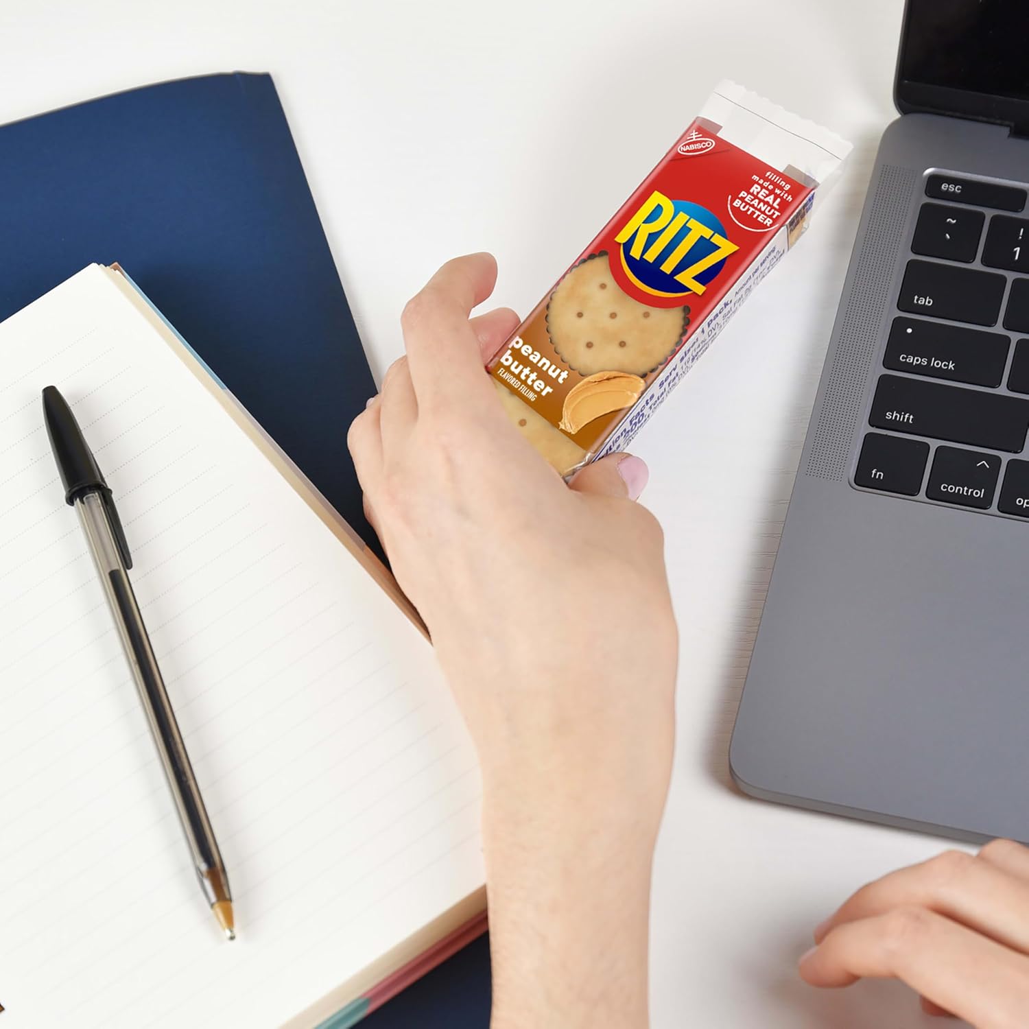RITZ Peanut Butter and Cheese Sandwich Crackers Variety Pack, Lunch Snacks, 32 Snack Packs (6 Crackers Per Pack)