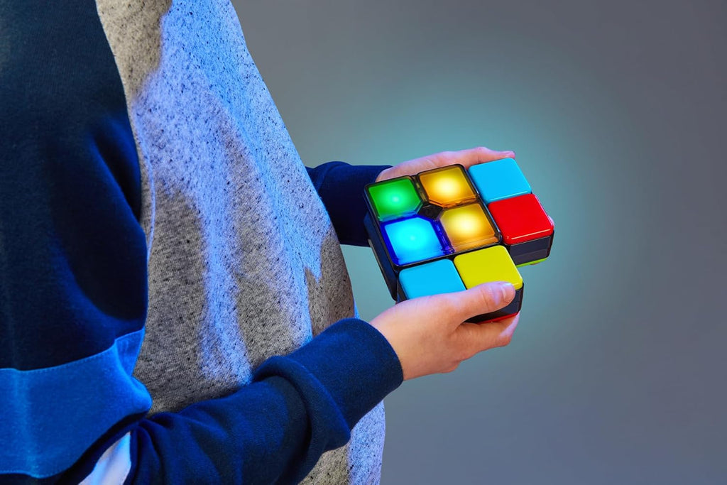 Moose Games, Flipslide Game | Fast-Paced Handheld Puzzle Toy for Kids & Teens | Gifts for Teen Boys and Girls, Stocking Stuffers for Smart Kids, Travel Game for Ages 8-13, Christmas Gifts for Teens