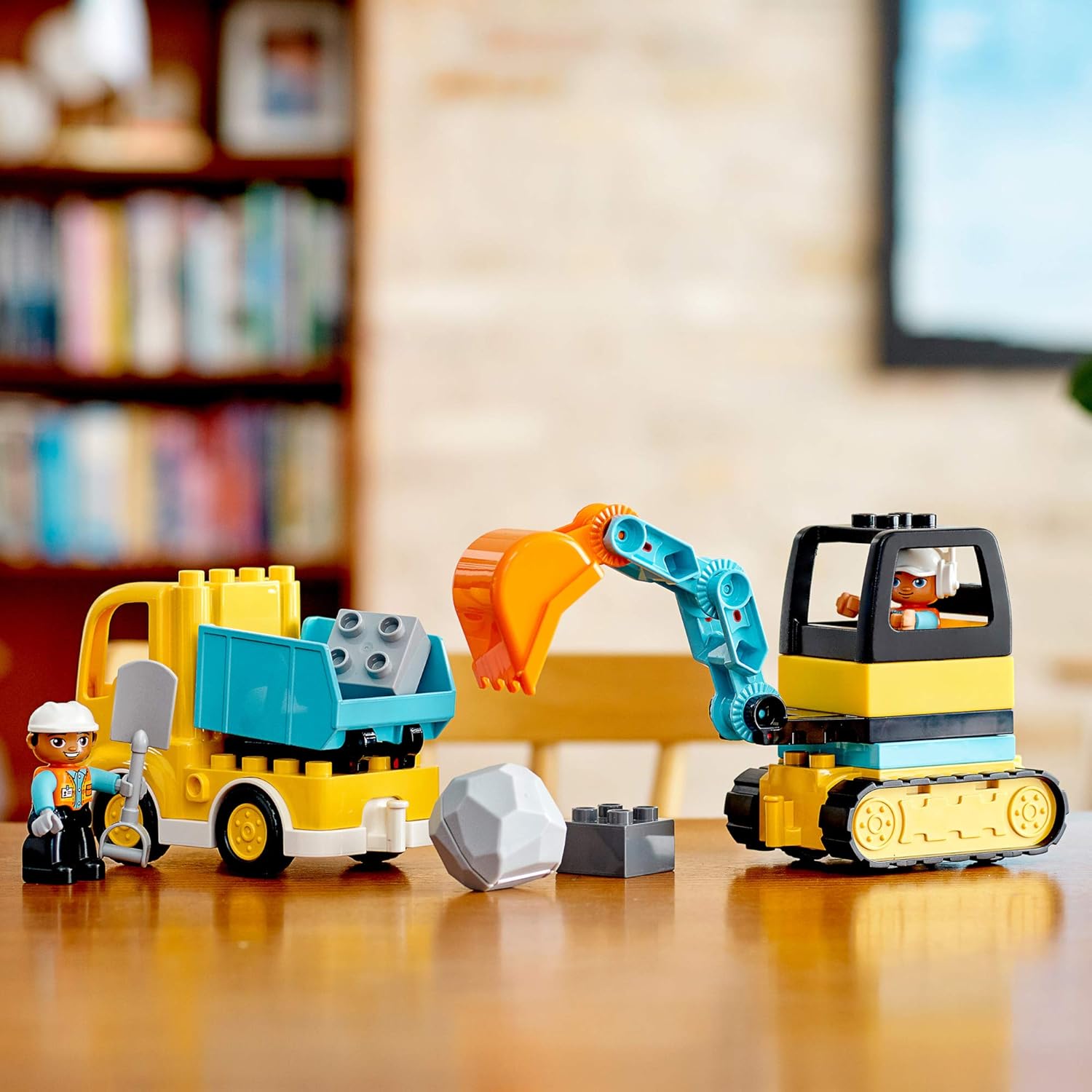 LEGO DUPLO Town Truck & Tracked Excavator Construction Vehicle 10931 Toy for Toddlers 2-4 Years Old Girls & Boys, Fine Motor Skills Development and Learning Toy