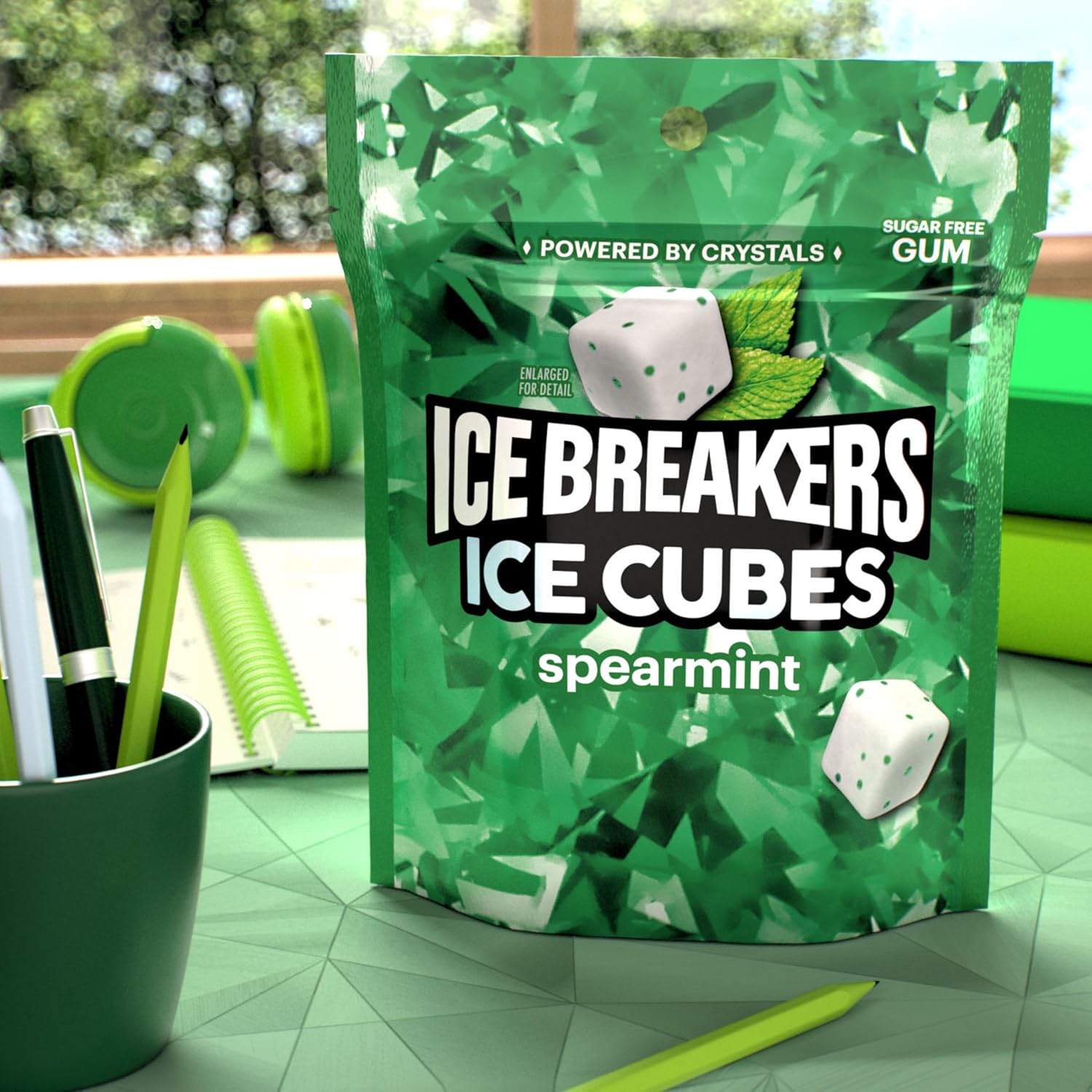 ICE BREAKERS Ice Cubes Spearmint Sugar Free Chewing Gum Pouch, 8.11 oz (100 Pieces)