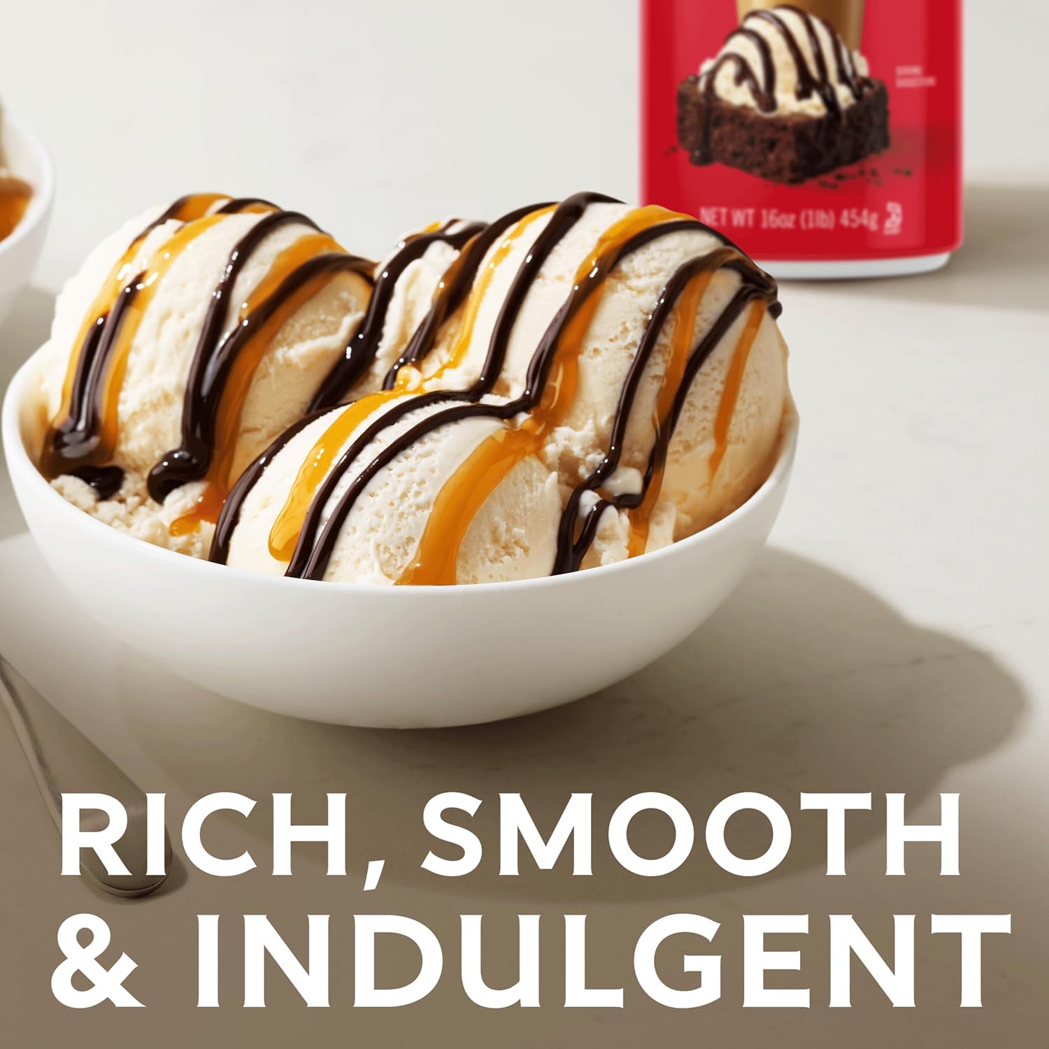GHIRARDELLI Premium Dessert Sauce 16 oz Bottle, Chocolate – Rich Dessert & Coffee Topping Made with Real Chocolate