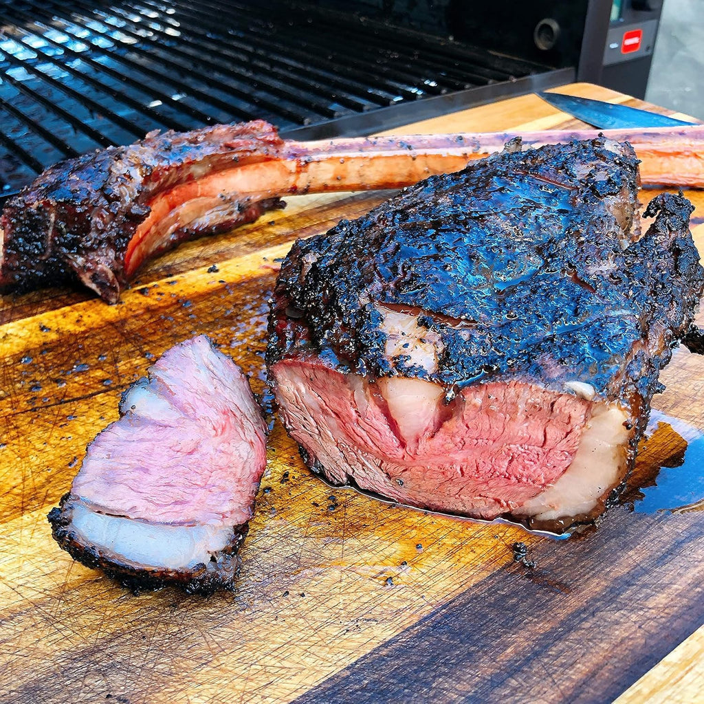 Hardcore Carnivore Black: Activated Charcoal Meat Seasoning Rub (13 oz Shaker) Texas-Made, Blend for Steak, Brisket, Burgers, BBQ, Grilling and Smoking