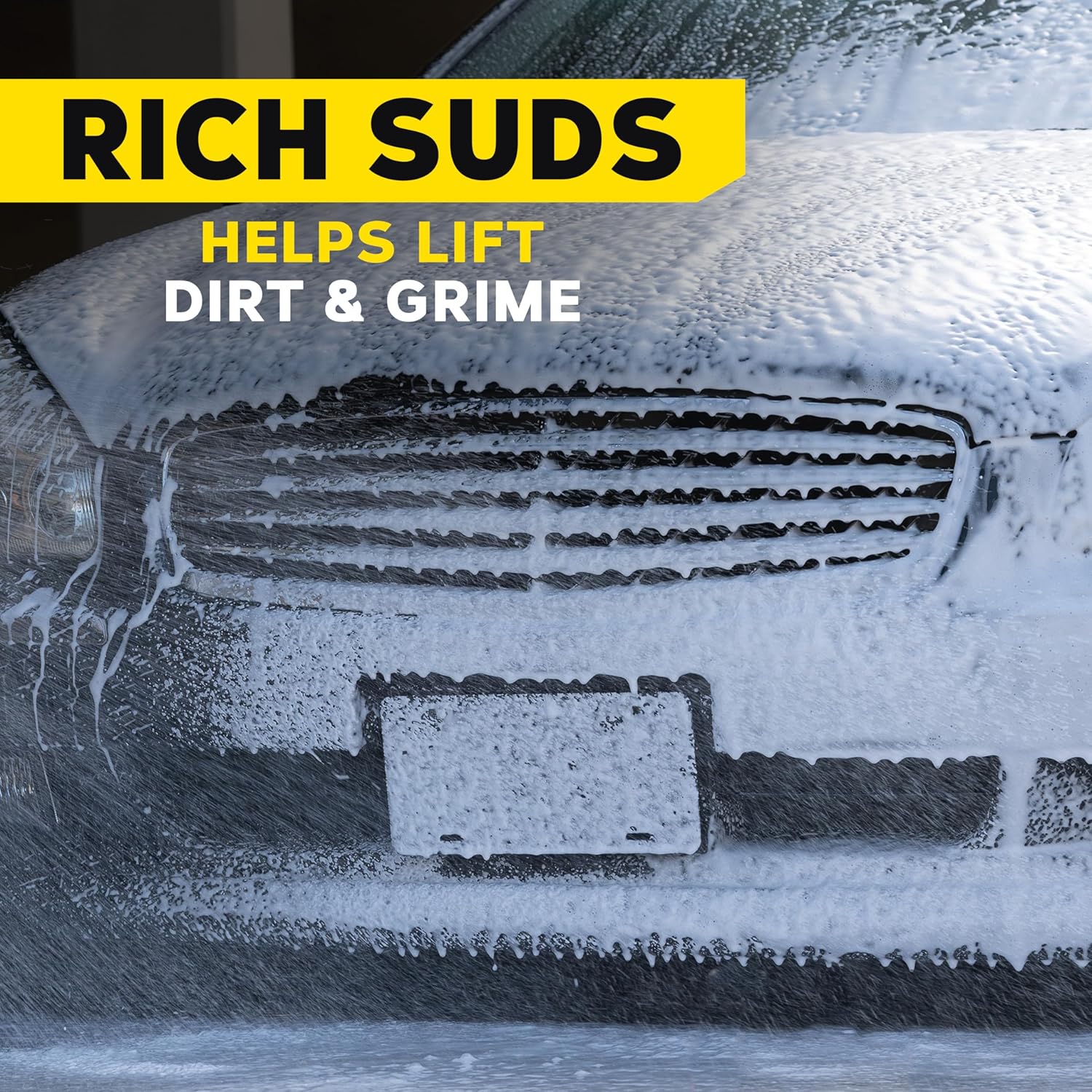 Meguiar's Gold Class Car Wash - Get Professional Results in a Foam Cannon or as a Bucket Wash - Get a Clean and Glossy Finish That's Safe for All Paint Types - 64 Oz