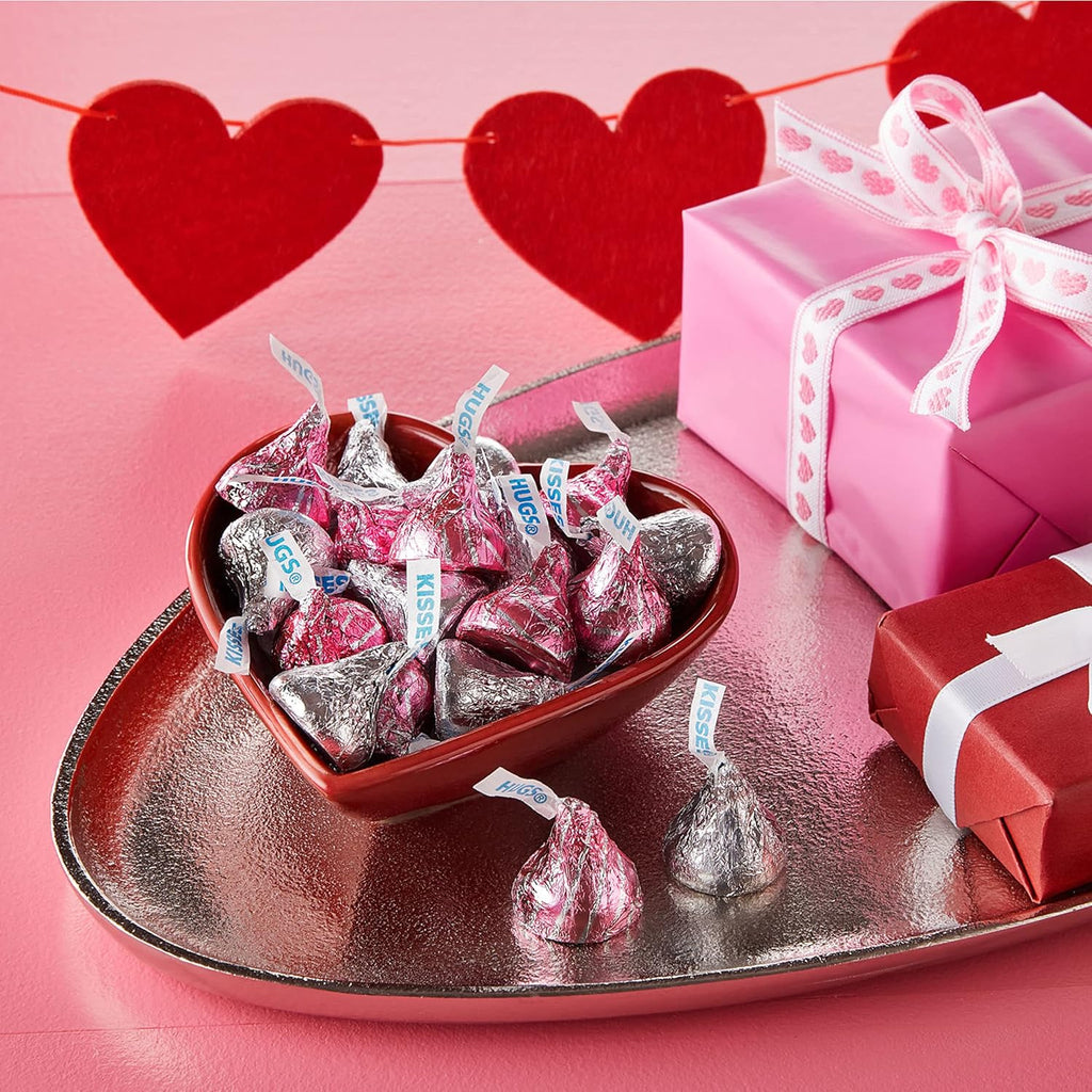 HERSHEY'S HUGS & KISSES Assorted Flavored, Valentine's Candy Bag, 21.4 oz